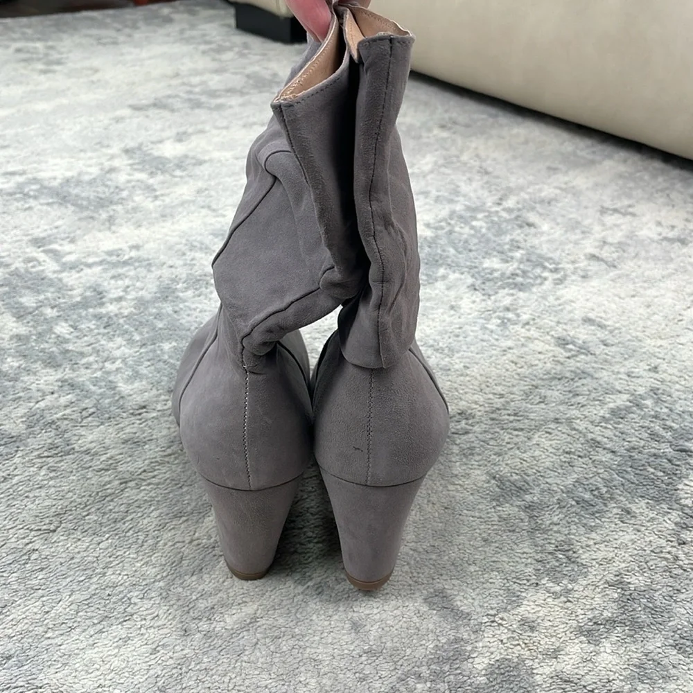 New Botkier Skylar Slouchy Suede Mid Boots Warm Gray Grey Scrunch Sz 9
